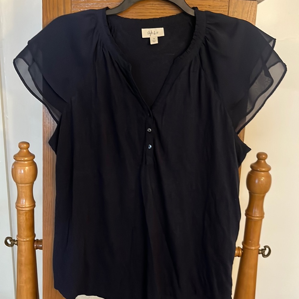 2x navy top with sheer sleeve